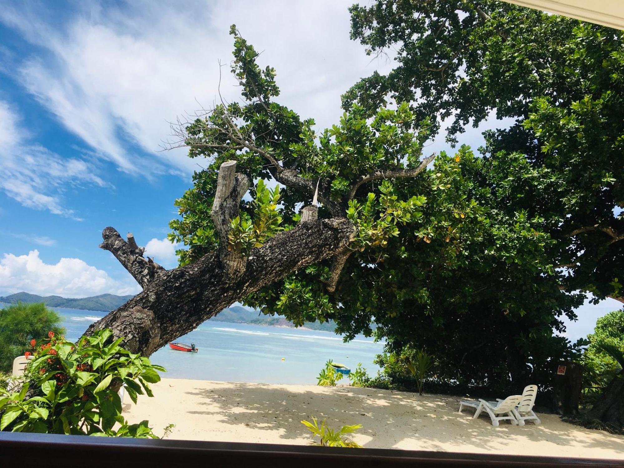 Digwa Beach Chalet La Digue Exterior foto