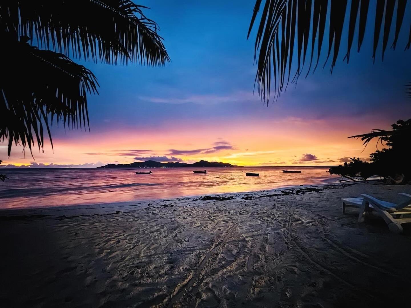 Digwa Beach Chalet La Digue Exterior foto