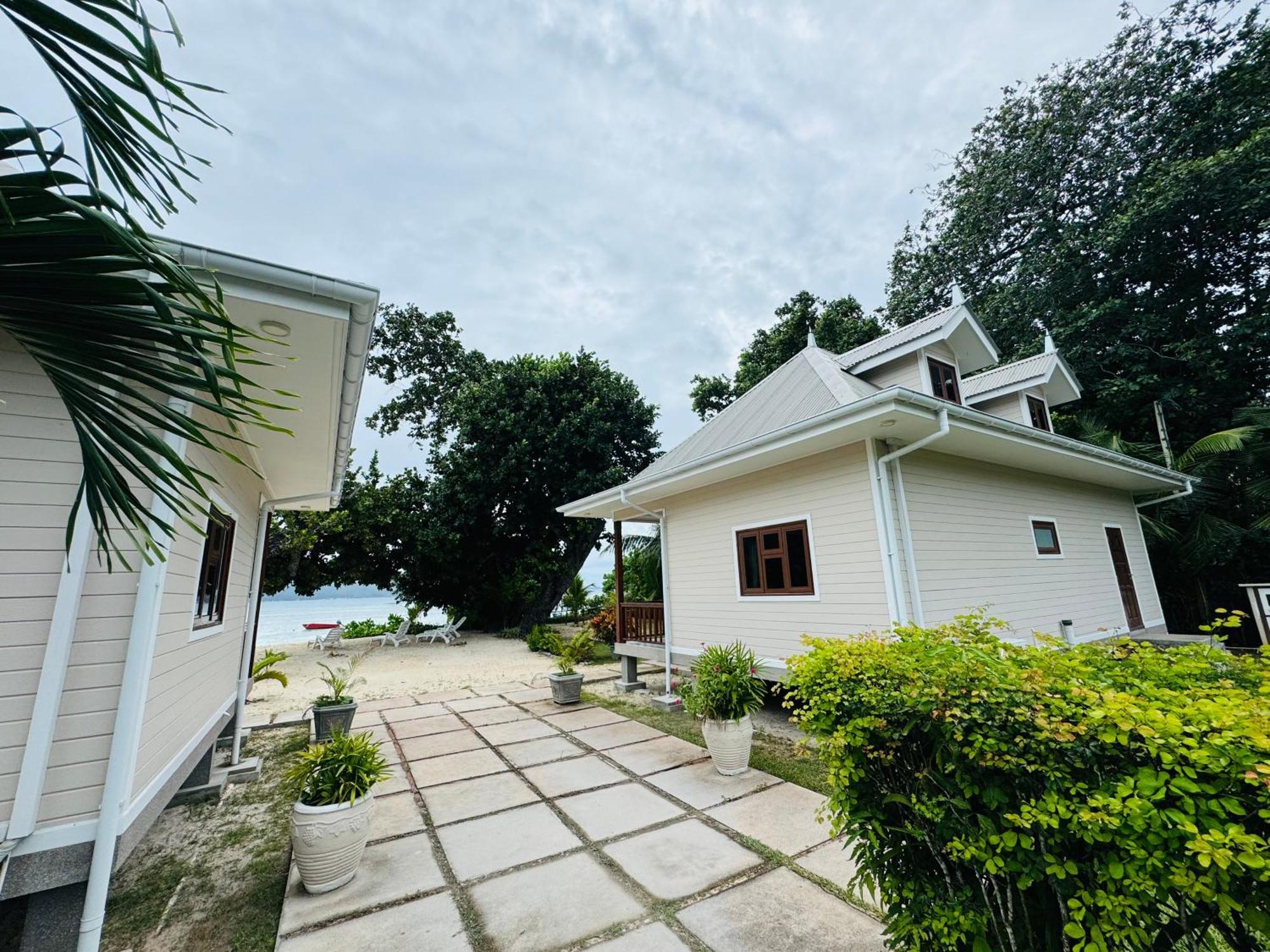 Digwa Beach Chalet La Digue Exterior foto